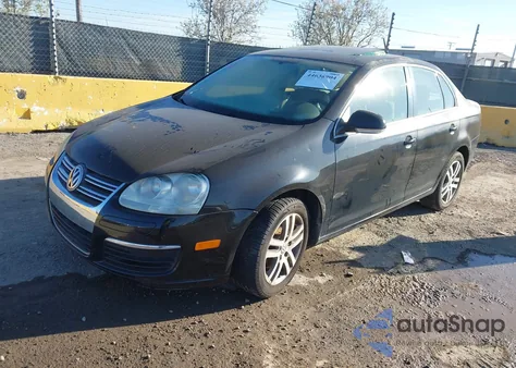 2006 Volkswagen Jetta 2.5 from USA, damaged, VIN 3VWSG71K46M655181